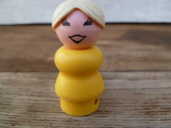 Vintage Fisher Price Little People Grandma Mom Grandmother