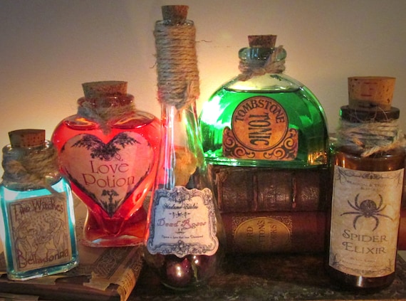 5 Potion Bottles Halloween Decoration Prop L2 Love by pbleu
