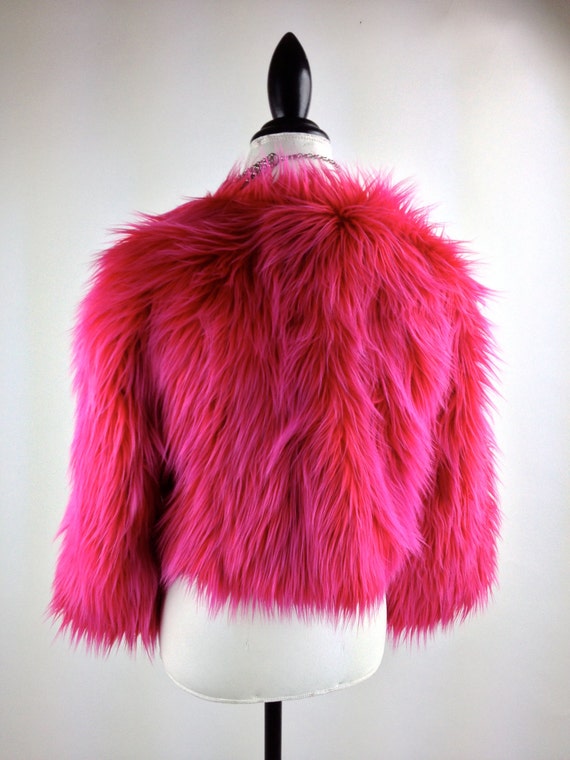 90's Hot Pink Super Shaggy Cropped Faux Fur Coat // M L