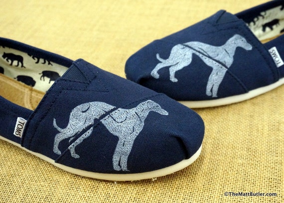 toms shoes dog print