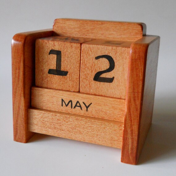 Perpetual Desk Calendar Wooden Block Desk by 2HeartsDesire on Etsy