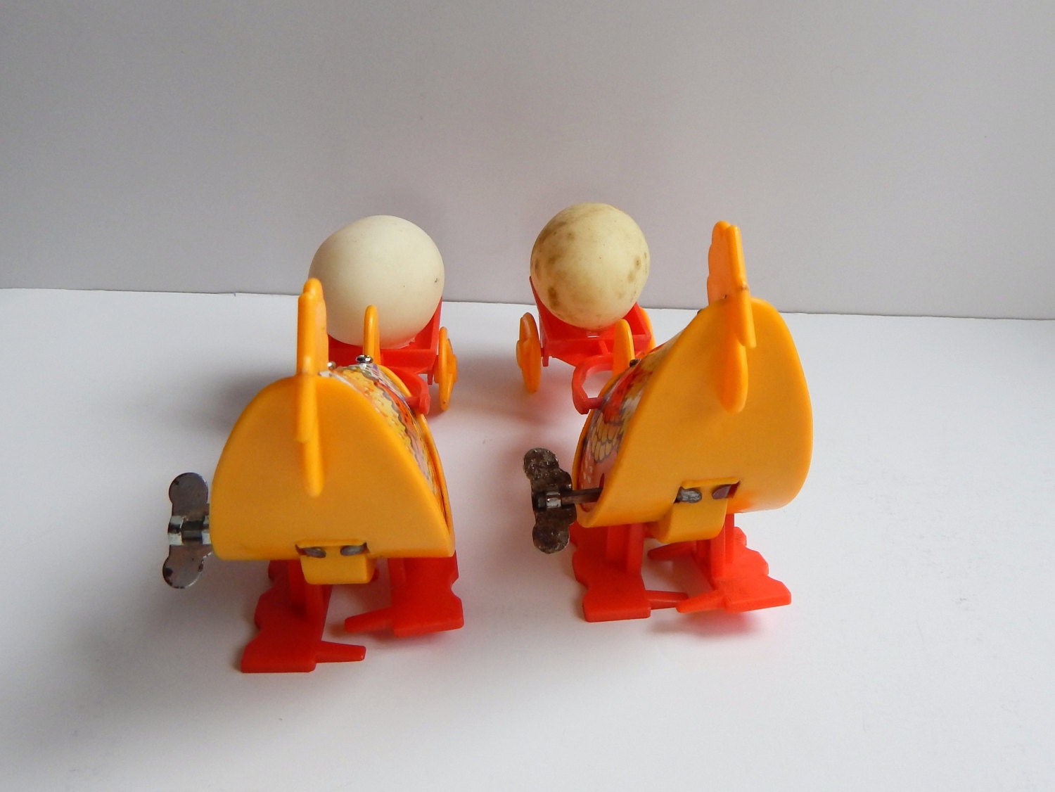 Wind Up Chicken Toy Vintage Wind Up Toy Chicken with Egg