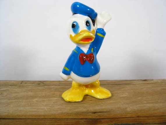 Items similar to Vintage Donald Duck Porcelain Figurine - Made In Japan ...