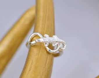 Gator Ring, Gator Infinity Ring, Florida Ring, Infinity Jewelry, Gator Jewelry, Alligator Jewelry, Alligator Ring, Silver Gator Ring