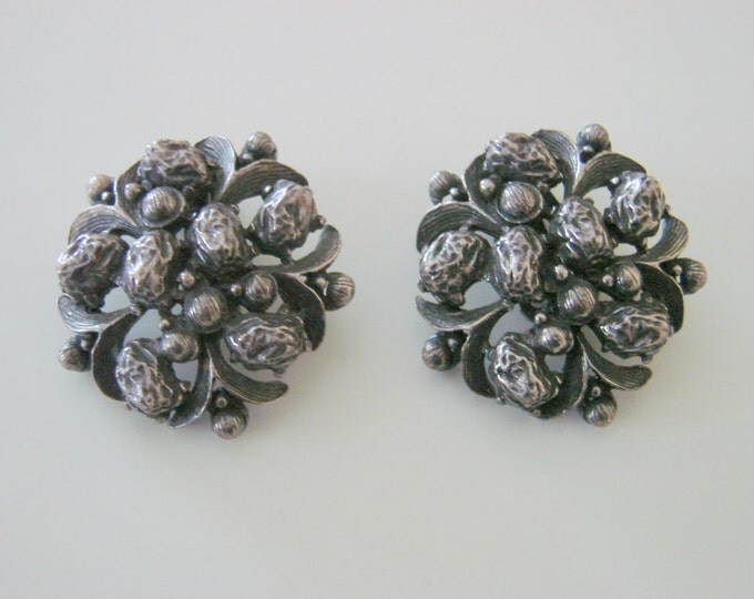 Florenza Renaissance Revival Clip Earrings / Designer Signed / Antique Silver Tone / Vintage Jewelry / Jewellery