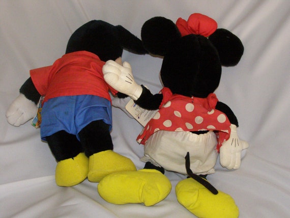 Applause DISNEY Large 15 Plush Mickey Mouse Stuffed Toy