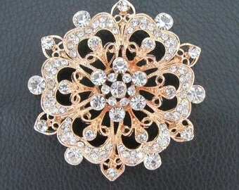 Elegant Clear Rhinestone Brooch Set in Gold Color
