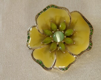 jewelry lc marked brooch pansy