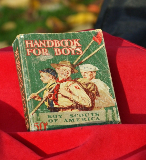 Vintage 1940's Boy Scout Handbookfair condition