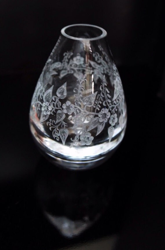 Vase, engraved flowers, hand engraved, hand carved, house warming