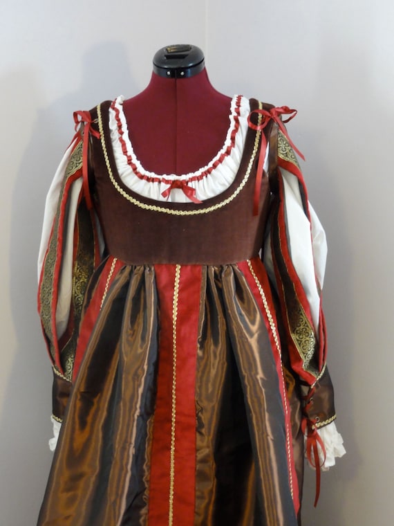 Italian Renaissance Gown and chemise set brown gold and