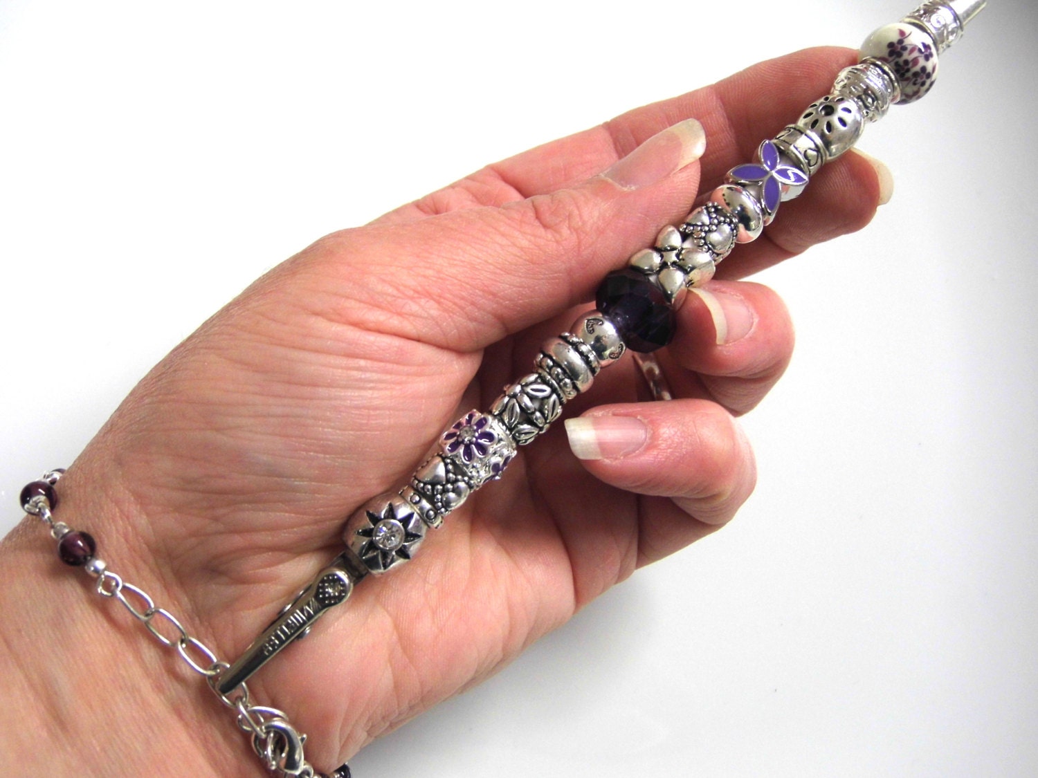 Charm Bracelet clasp fastening tool with White & Purple Flower