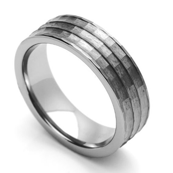 Top Quality TUNGSTEN Carbide Wedding Band, 7MM Hammered with Brushed ...