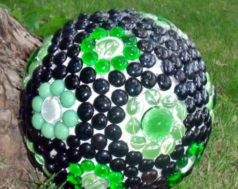 Items similar to Bowling Ball, Garden Art, Globe, World, Earth, Earth