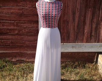 Stylish 1960's Dress