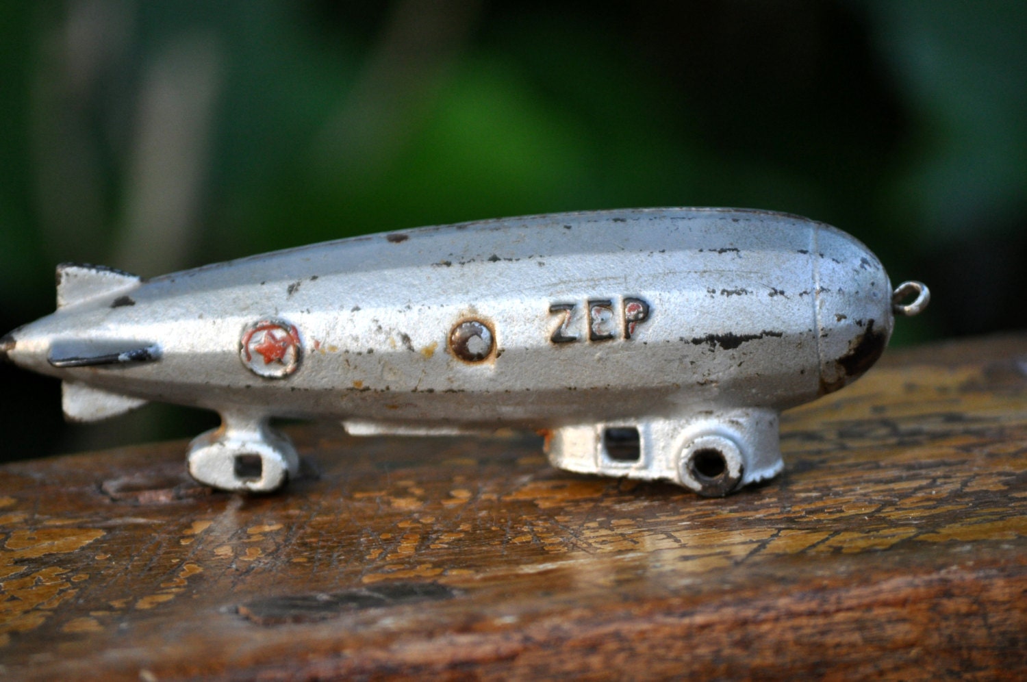 Zeppelin Blimp Antique metal toy missing wheels vintage