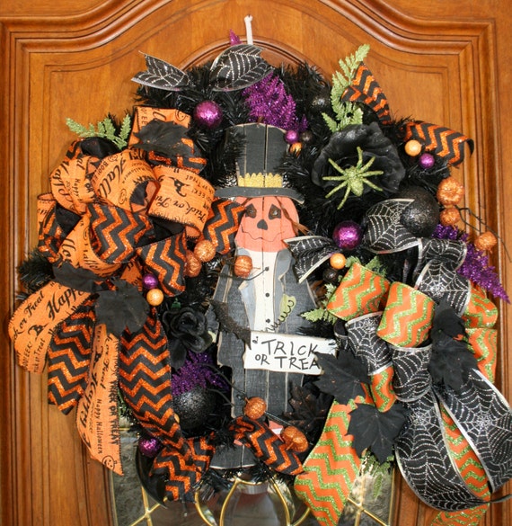 Festive Halloween Wreath