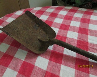 Vintage Childs Toy Shovel, Sand Shovel, Hole Digger, Before Internet Play Toy,