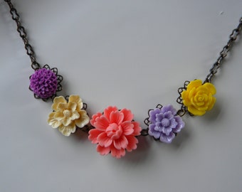 Popular items for shabby chic necklace on Etsy