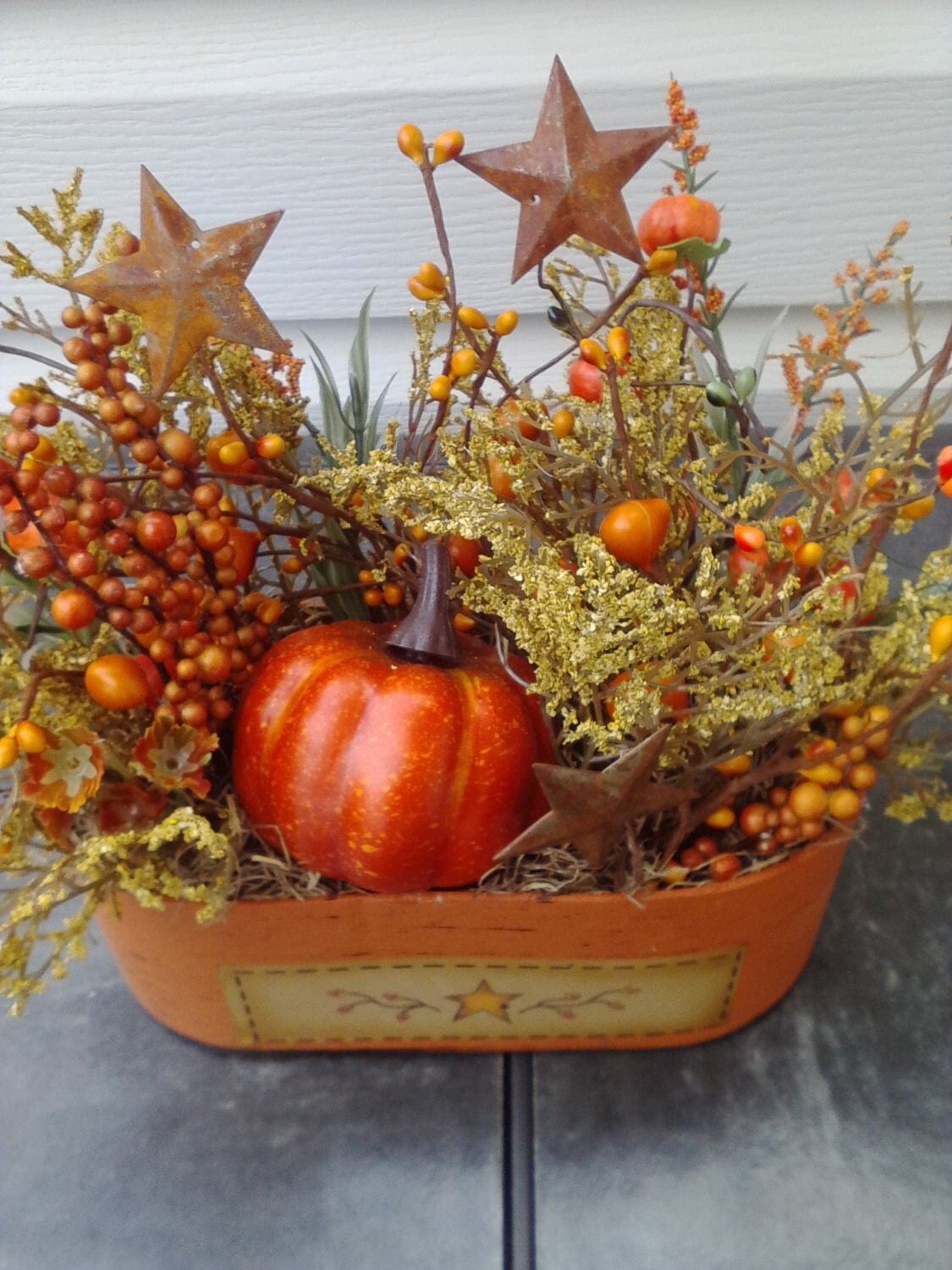 Fall arrangement. Primitive autumn decor. Fall decor.