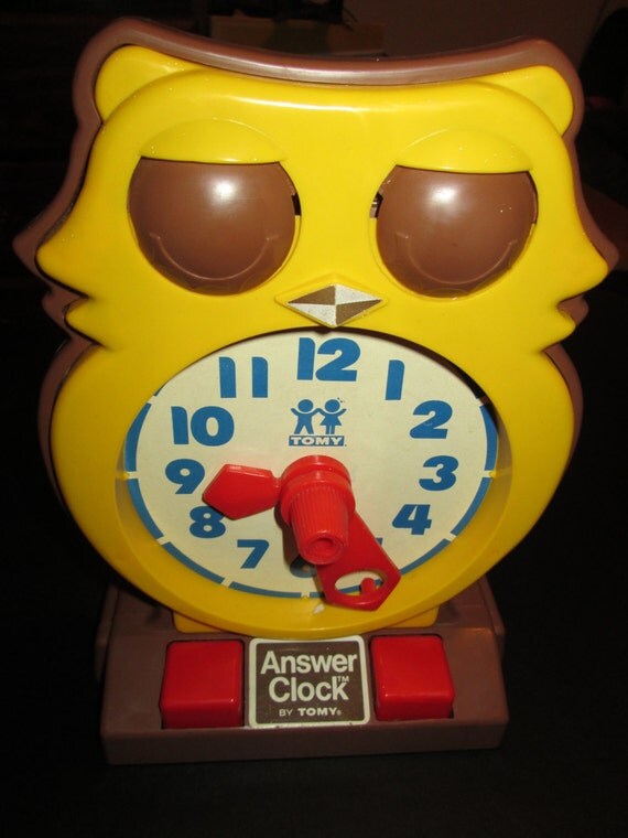 Answer Clock by Tomy Vintage Owl Time Teaching by FriendsRetro