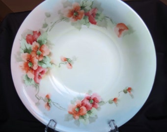 Lively floraL Silesia bowl, with gold edge.