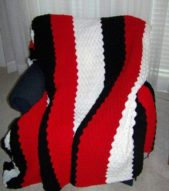 Items similar to Crochet Afghan, Black Red White Striped Shell Afghan, Couple's Throw, Afghan