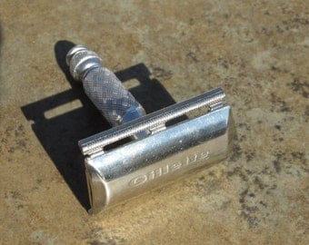 1970 Gillette Ball End Tech Travel Safety Razor