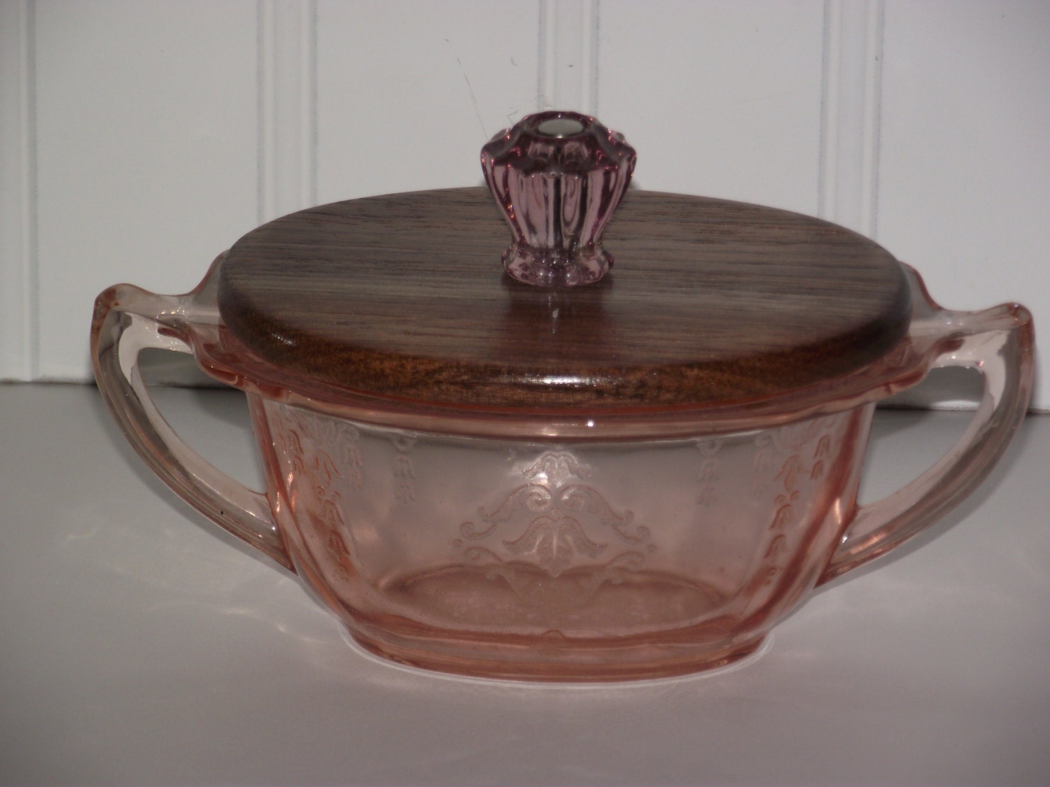 Anchor Hocking pink Princess pattern sugar dish