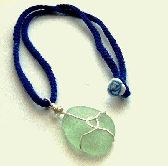 https://www.etsy.com/ie/listing/194921587/irish-sea-glass-necklace-seafoam-beach?ref=shop_home_active_9