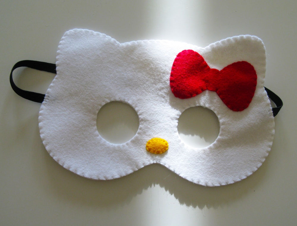 White felt cat mask for kids handmade kitty party favor