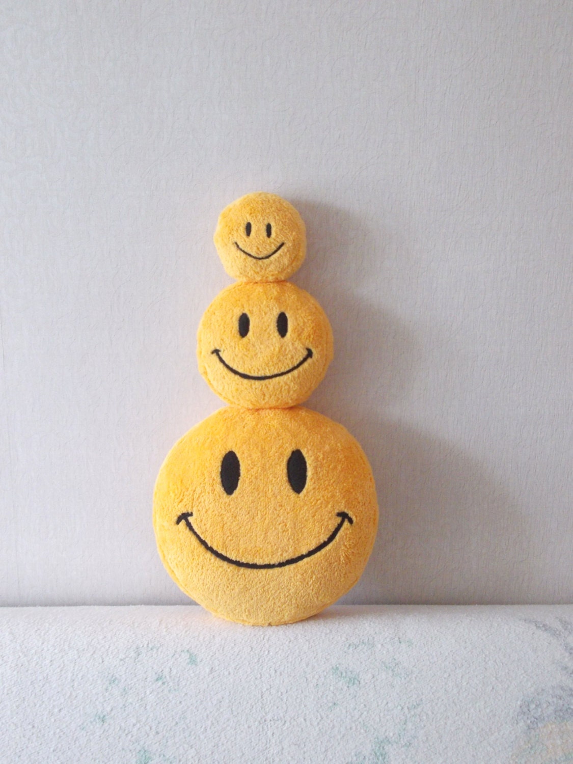 Small toy Smiley Smiley face small toy Plush small toy