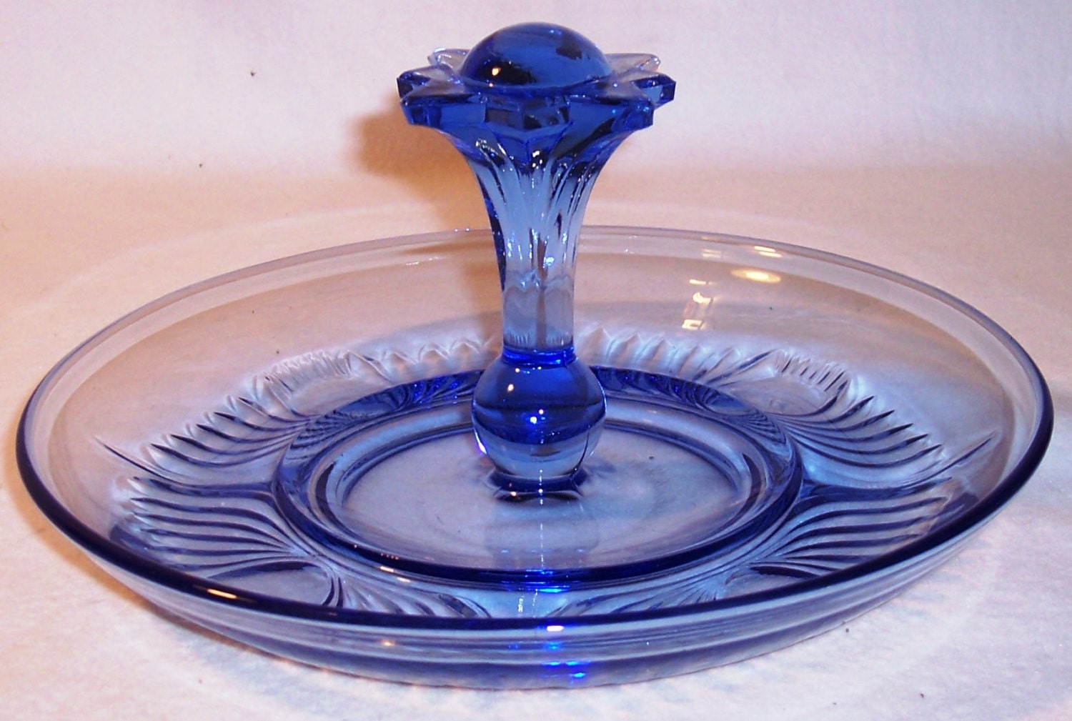 Paden City elegant glass Maya pattern 221 center by AntiqueAddicts