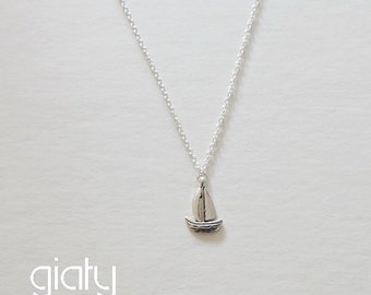 Sailboat Necklace - Small necklace, Everyday necklace, Dainty Neckace, Thin Necklace, Charm Necklace, Bridesmaid Necklace
