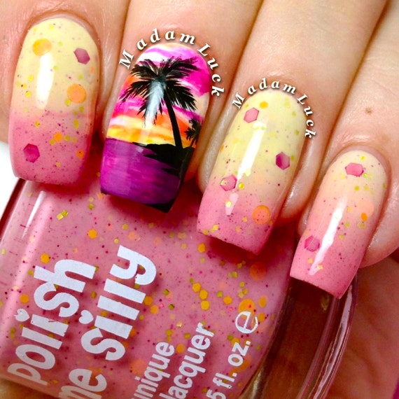 Sizzling Sunset Color Changing Thermal Nail Polish: