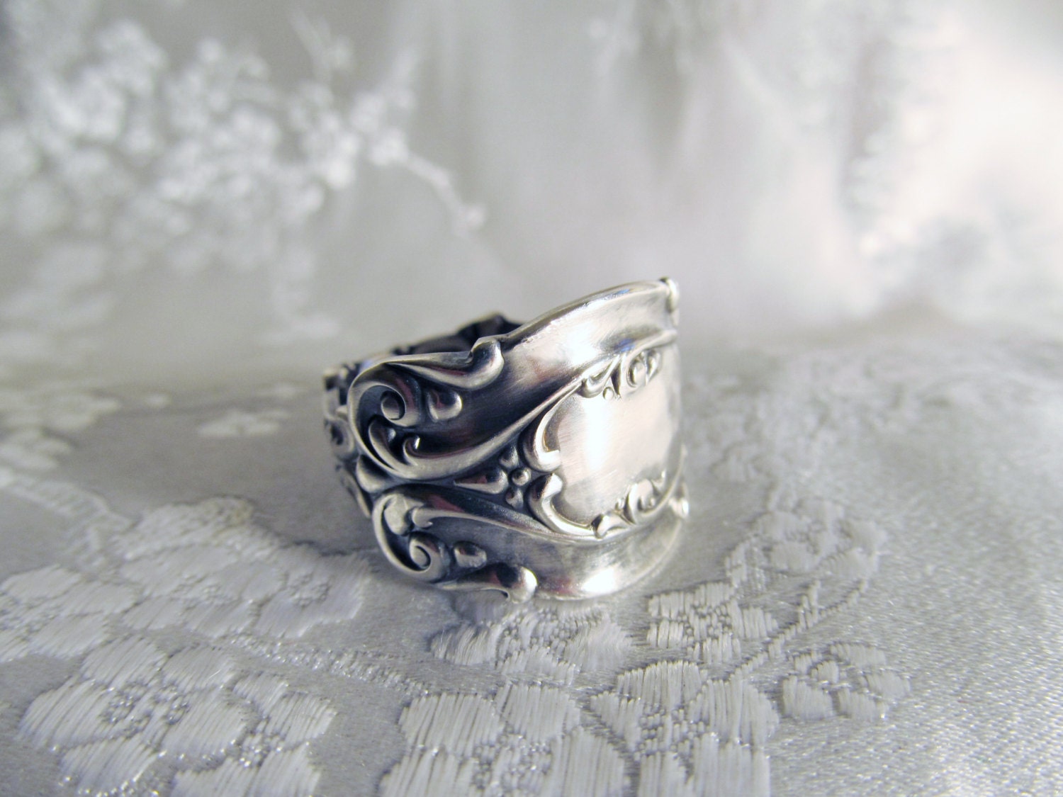 Bold Sterling Spoon Ring Victorian 1895 Wide Band Silver Ring