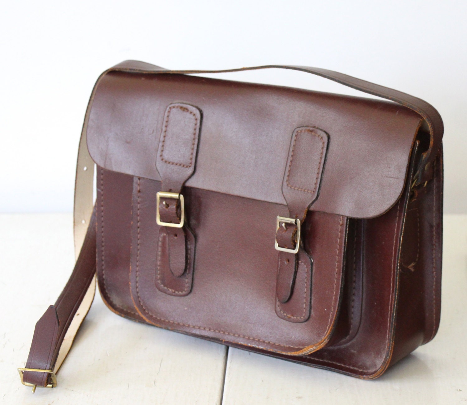 vintage 1980s leather school bag. French English school