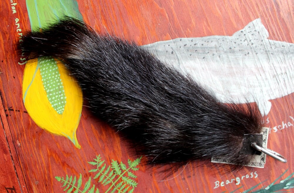Skunk tail Real eco-friendly wild striped skunk fur totem
