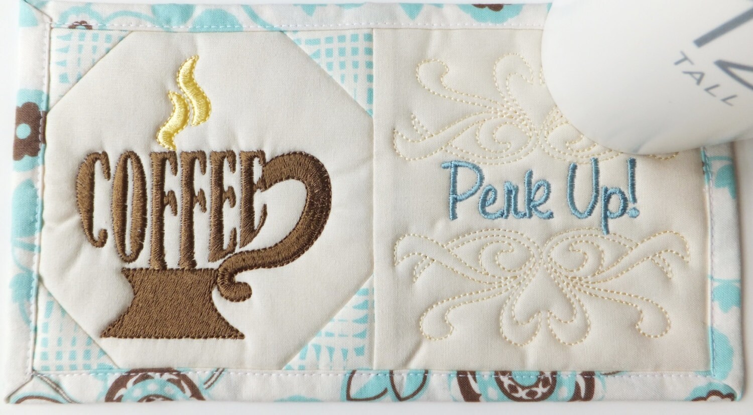 In the Hoop Mug Rug Machine Embroidery Designs sc091d and
