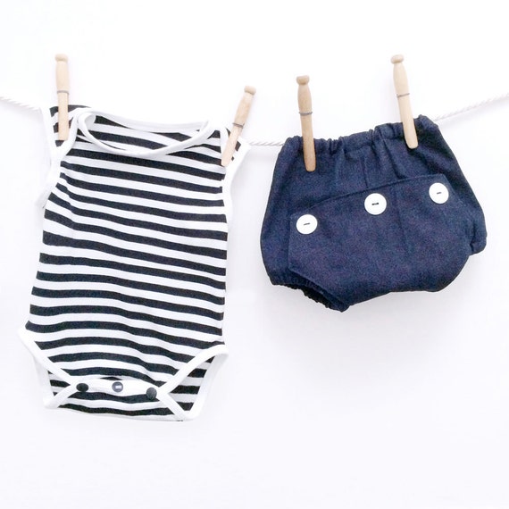 Items similar to Baby Toddler Onesie Set Black and White Striped