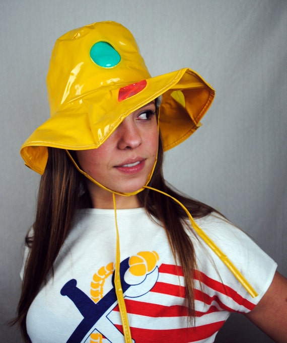 Vintage 70s 80s Yellow Vinyl Rain Hat with Rainbow