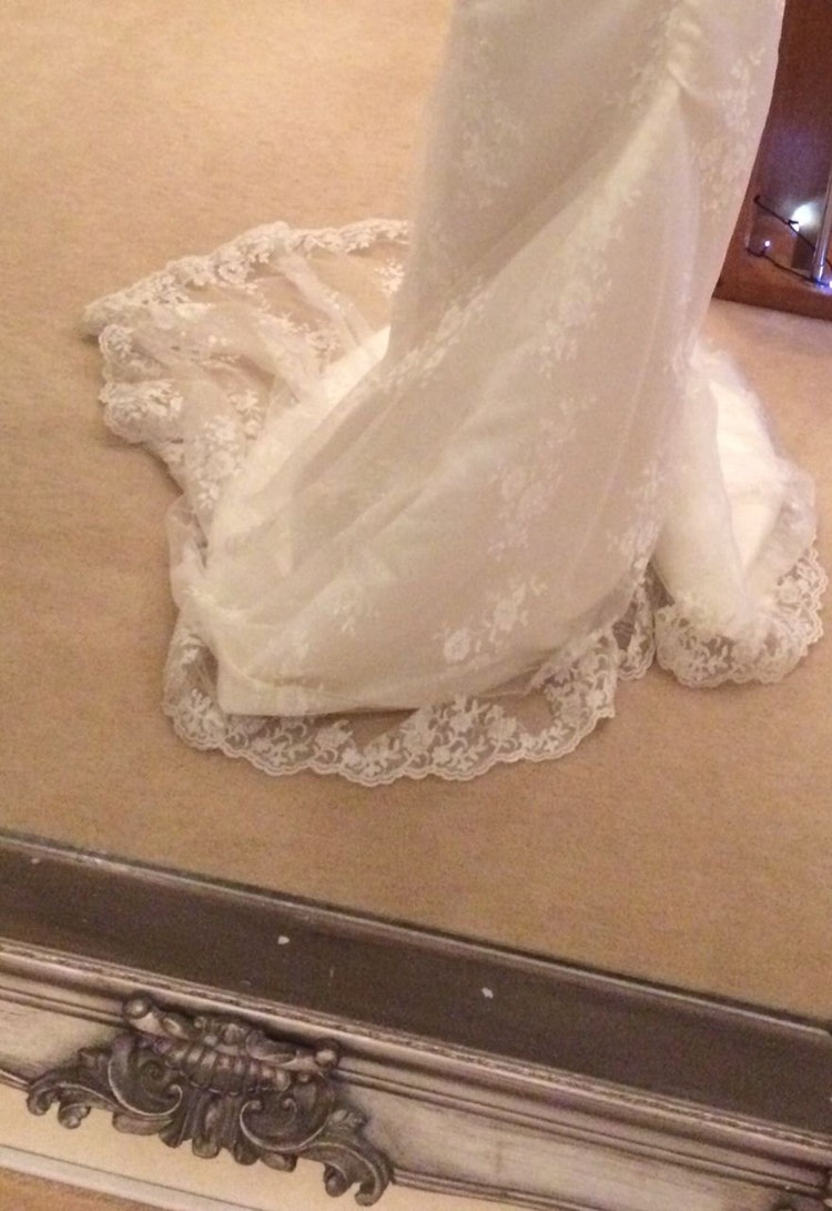 ivory and lace bridal boutique