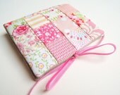 Needlecase ~ needle book in pink and peach patchwork, lined with linen ~ ReadyTo Ship Il_170x135
