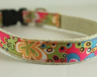Hemp Dog Collar - Hippy Flowers - 3/4in