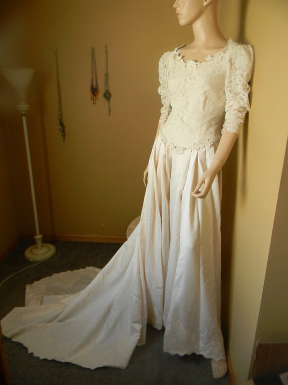 ivory silk wedding gown