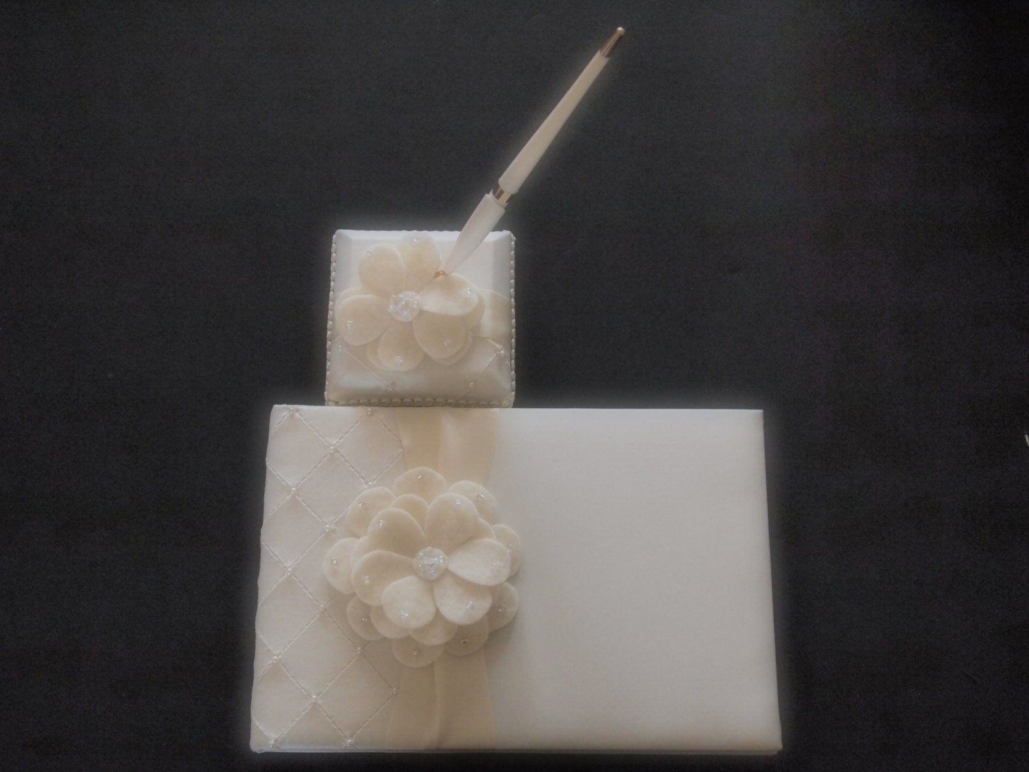 Guest Book Pen and Stand Set Ivory Wedding by ArtisanFeltStudio