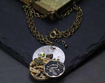 Fossil yeah!(unique detou r vintage necklace,ammonite,french, watch ...