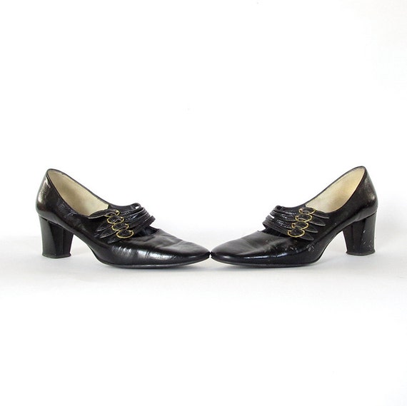 Vintage Witch Shoes . Size 1960s Town and Country Black