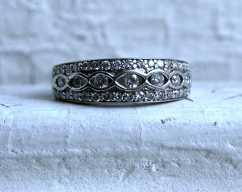Vintage 14K White Gold Diamond Band - 0.89ct.