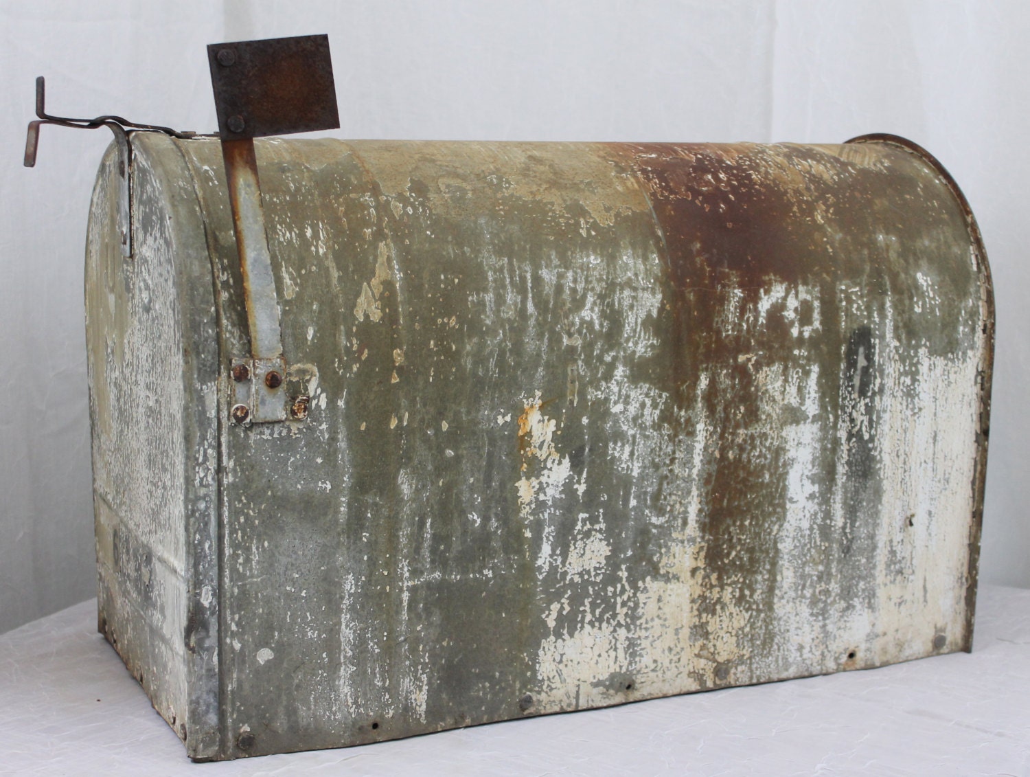 VIntage Farm Mailbox Large Galvanized Mail Box US MAIL Farm